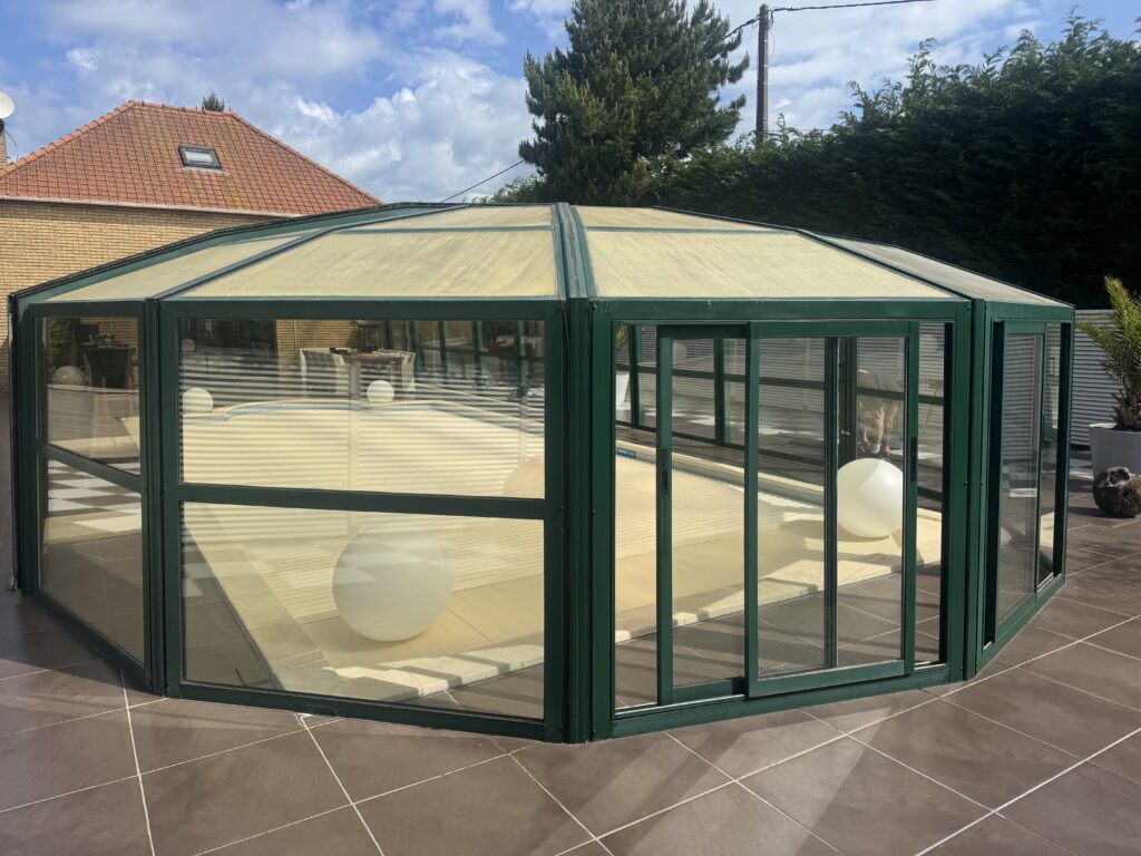 Réparations & Installations d’Abris de Piscine